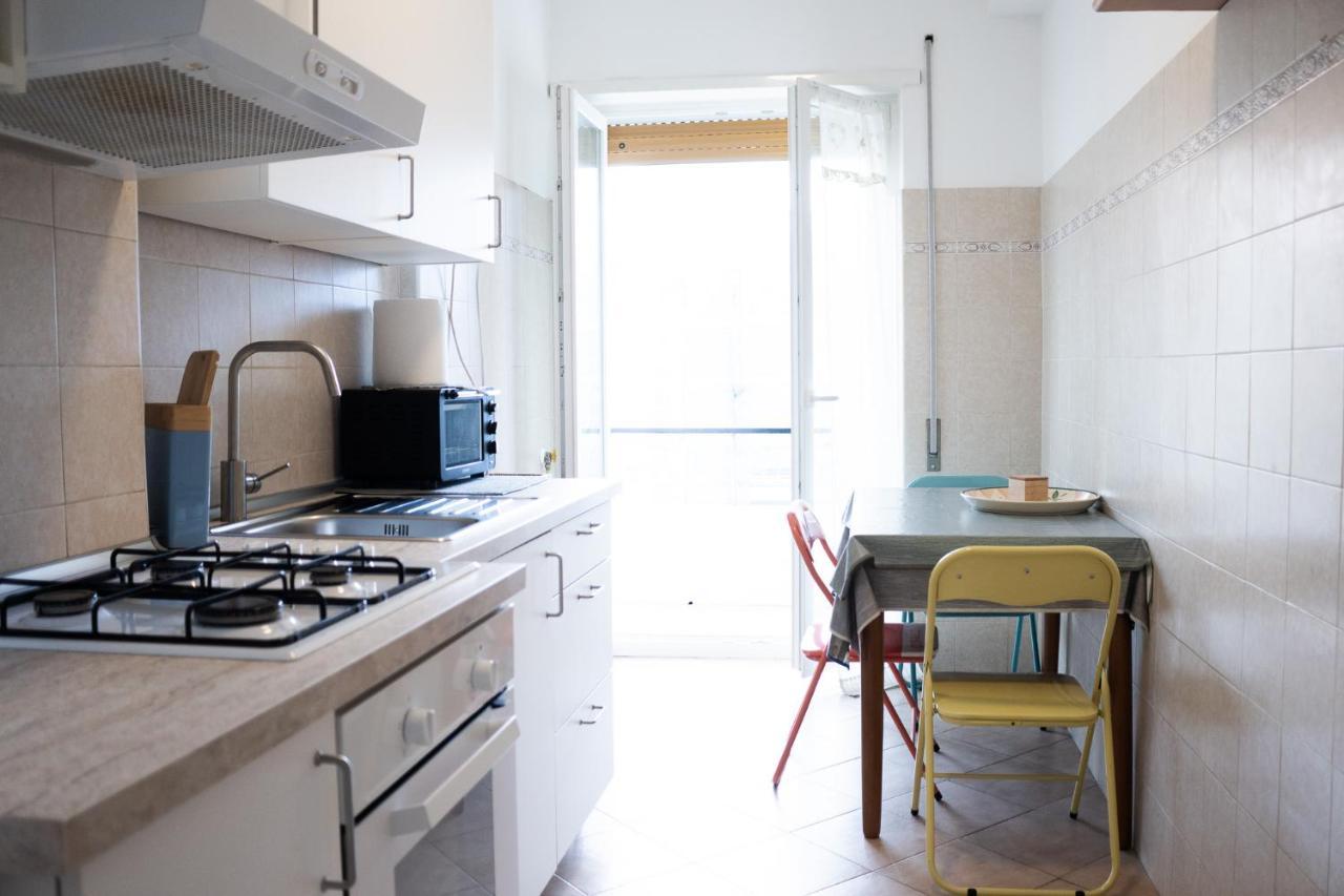 Nonna Pina Guest House Moderno Appartamento Vicino Metro AWifi,Netflix Rome Bagian luar foto