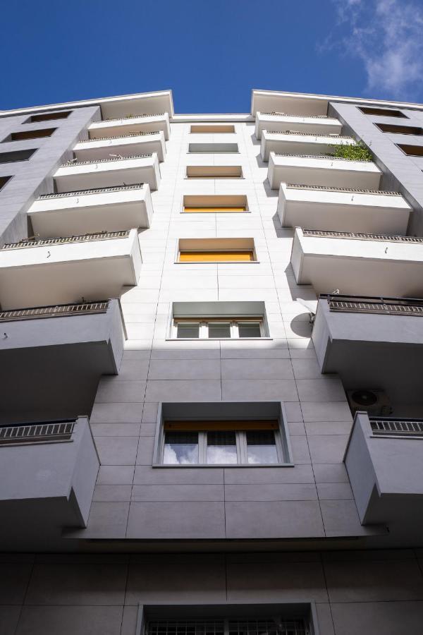 Nonna Pina Guest House Moderno Appartamento Vicino Metro AWifi,Netflix Rome Bagian luar foto
