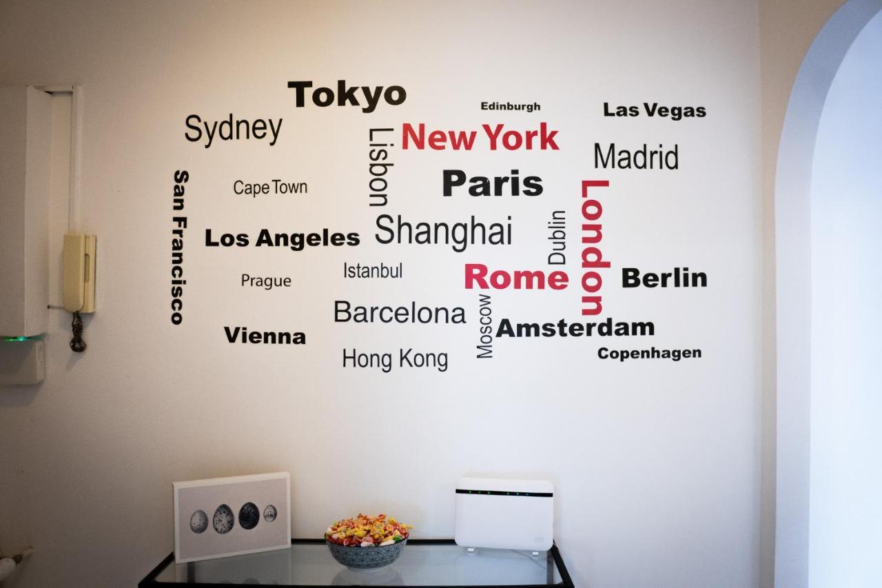 Nonna Pina Guest House Moderno Appartamento Vicino Metro AWifi,Netflix Rome Bagian luar foto